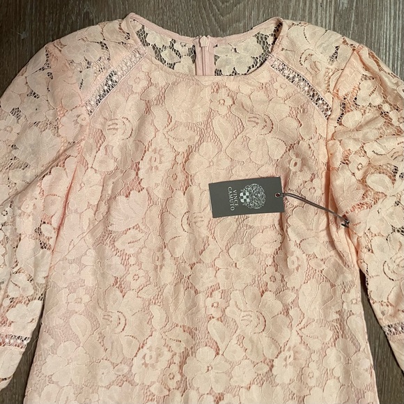 Vince Camuto Petite
Lace Shift Blush Pink  Dress Size 6 Petite 6P - Picture 15 of 15